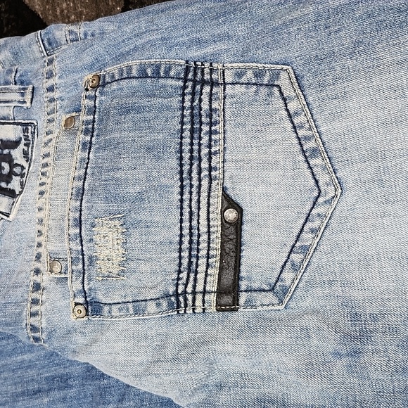 REQUEST EMBROIDERED DOUBLE POCKET STRAIGHT LEG DENIM JEAN - Picture 3 of 16